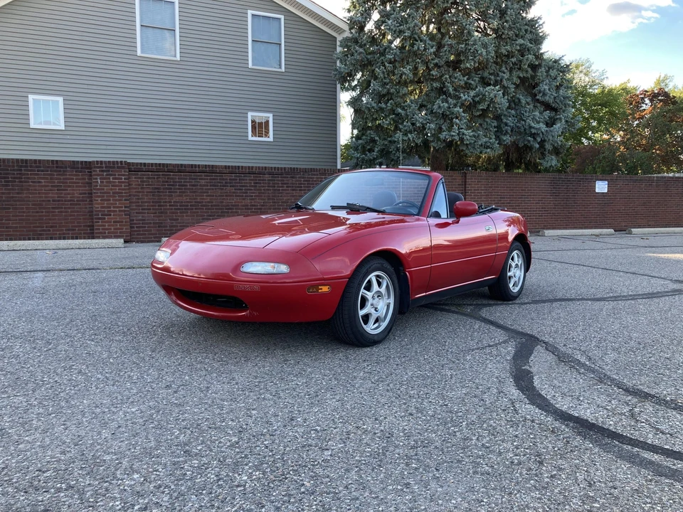 1990 Mazda NA MX-5 Miata - Image 18 of 31