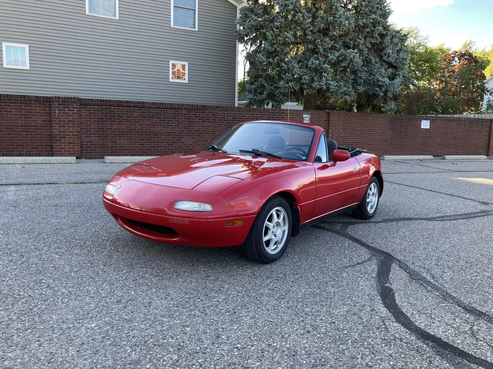 1990 Mazda NA MX-5 Miata - Image 19 of 31