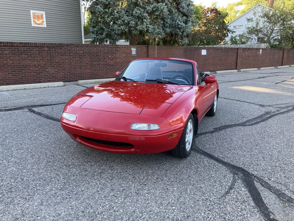 1990 Mazda NA MX-5 Miata - Image 30 of 31