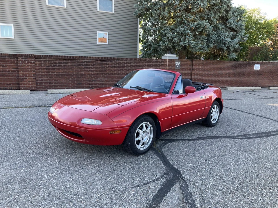 1990 Mazda NA MX-5 Miata - Image 15 of 31
