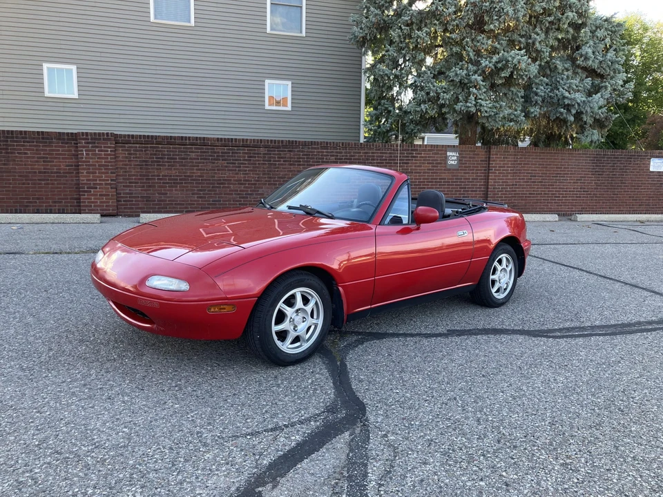 1990 Mazda NA MX-5 Miata - Image 14 of 31
