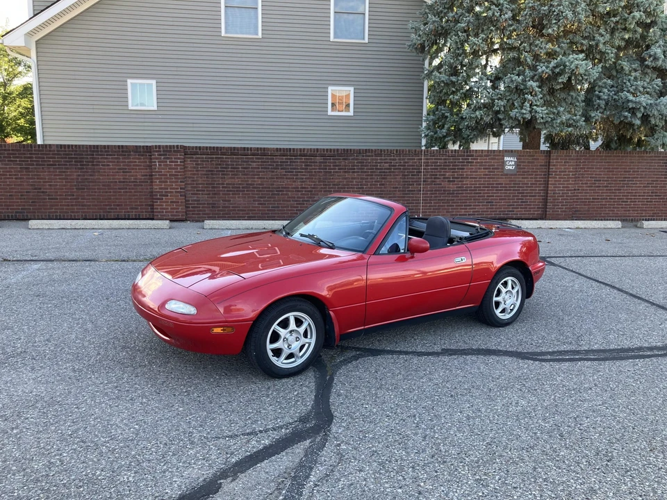 1990 Mazda NA MX-5 Miata - Image 12 of 31