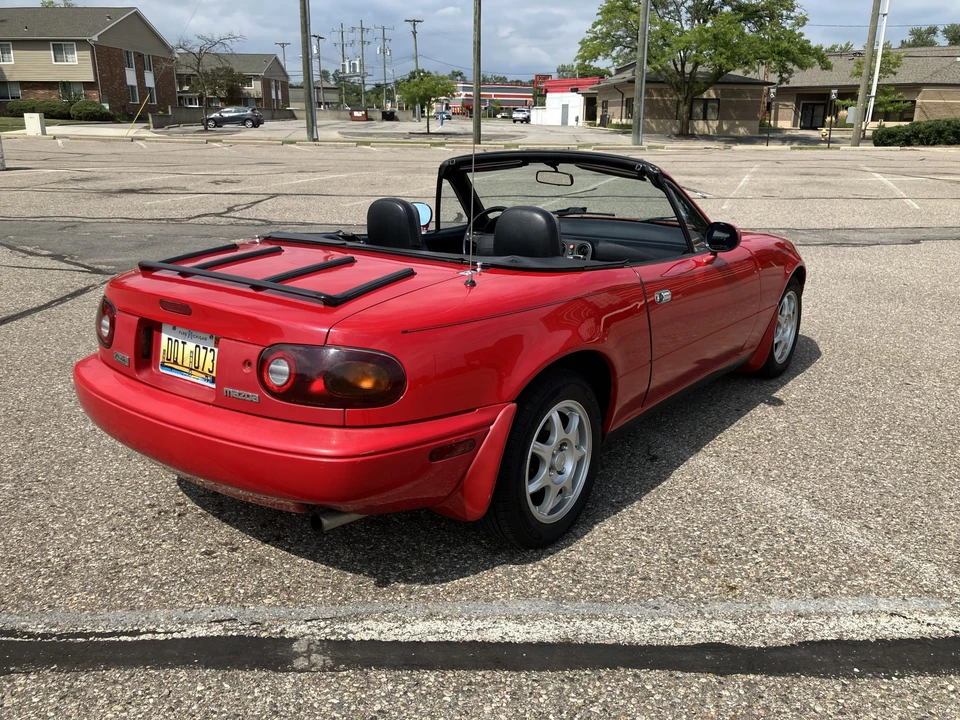 1990 Mazda NA MX-5 Miata - Image 5 of 31