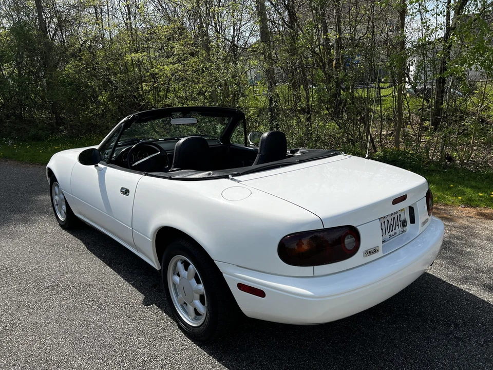1990 Mazda NA MX-5 Miata - Image 20 of 31