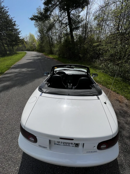 1990 Mazda NA MX-5 Miata - Image 23 of 31