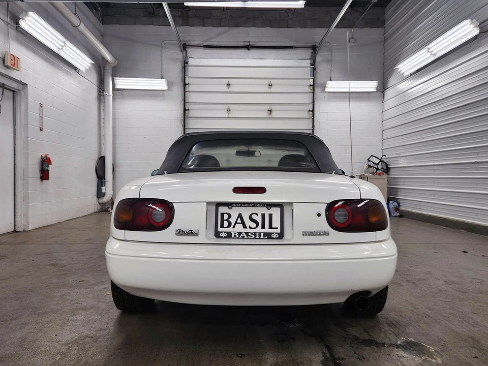 1990 Mazda NA MX-5 Miata - Image 5 of 31