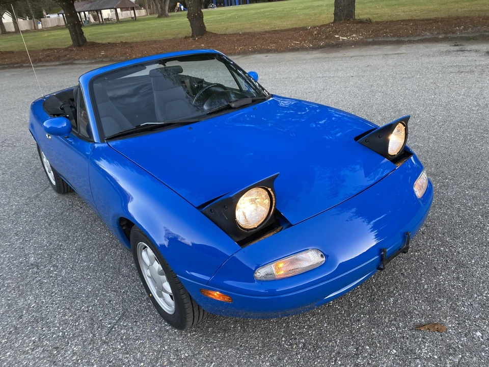 1990 Mazda NA MX-5 Miata - Image 14 of 31