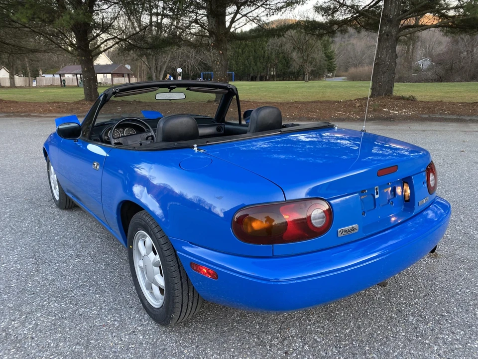 1990 Mazda NA MX-5 Miata - Image 27 of 31