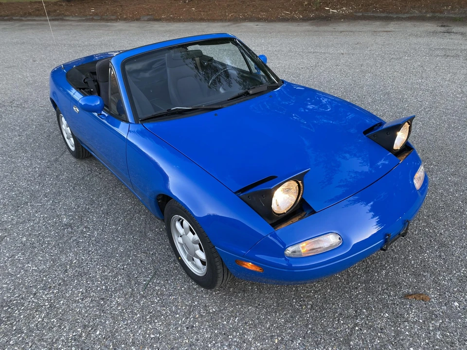 1990 Mazda NA MX-5 Miata - Image 16 of 31