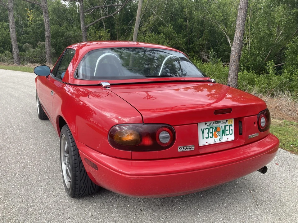 1990 Mazda NA MX-5 Miata - Image 7 of 31