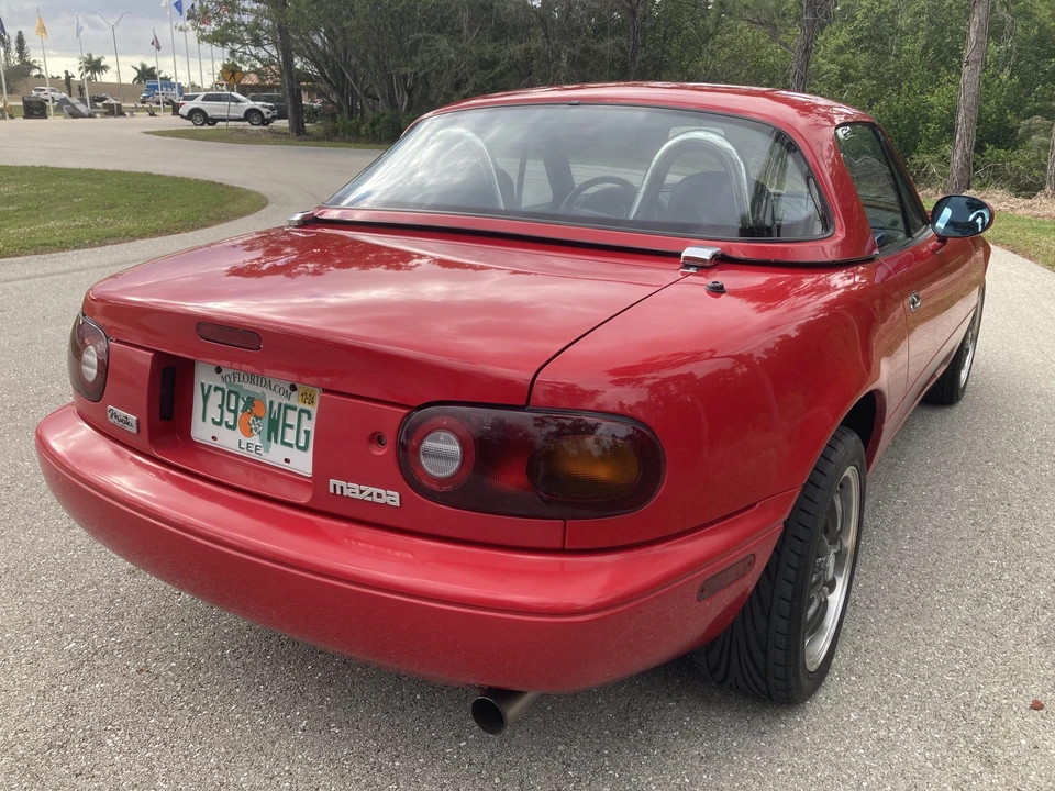 1990 Mazda NA MX-5 Miata - Image 5 of 31