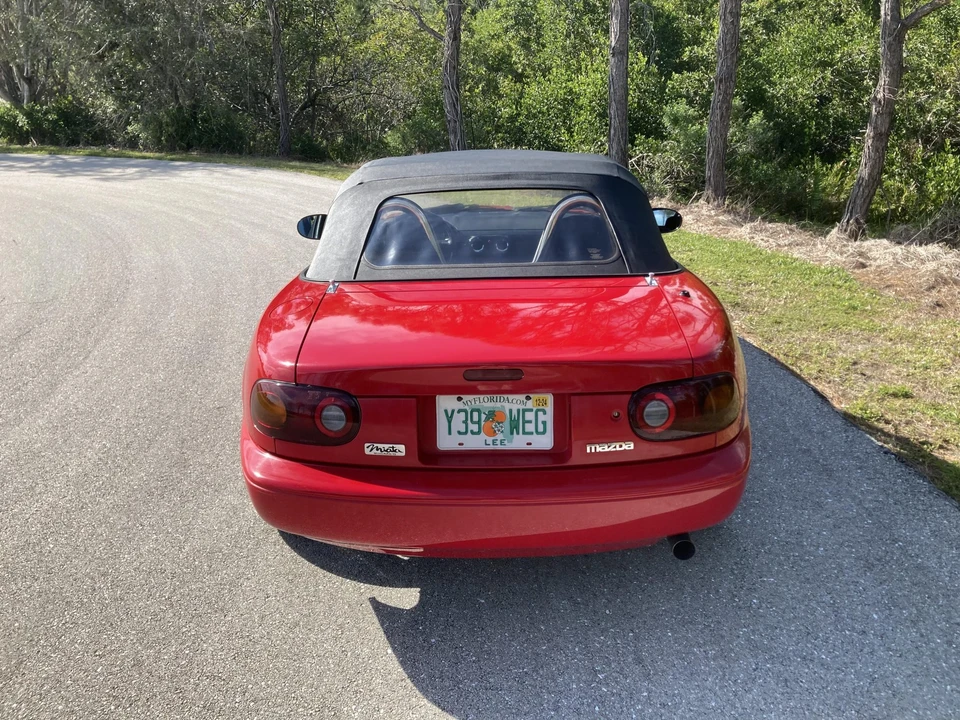 1990 Mazda NA MX-5 Miata - Image 15 of 31