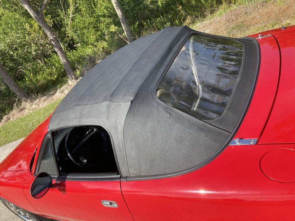 1990 Mazda NA MX-5 Miata - Image 17 of 31