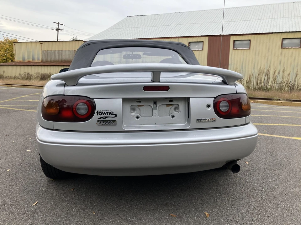 1990 Mazda NA MX-5 Miata - Image 15 of 31