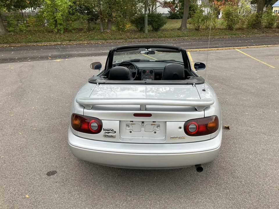 1990 Mazda NA MX-5 Miata - Image 5 of 31