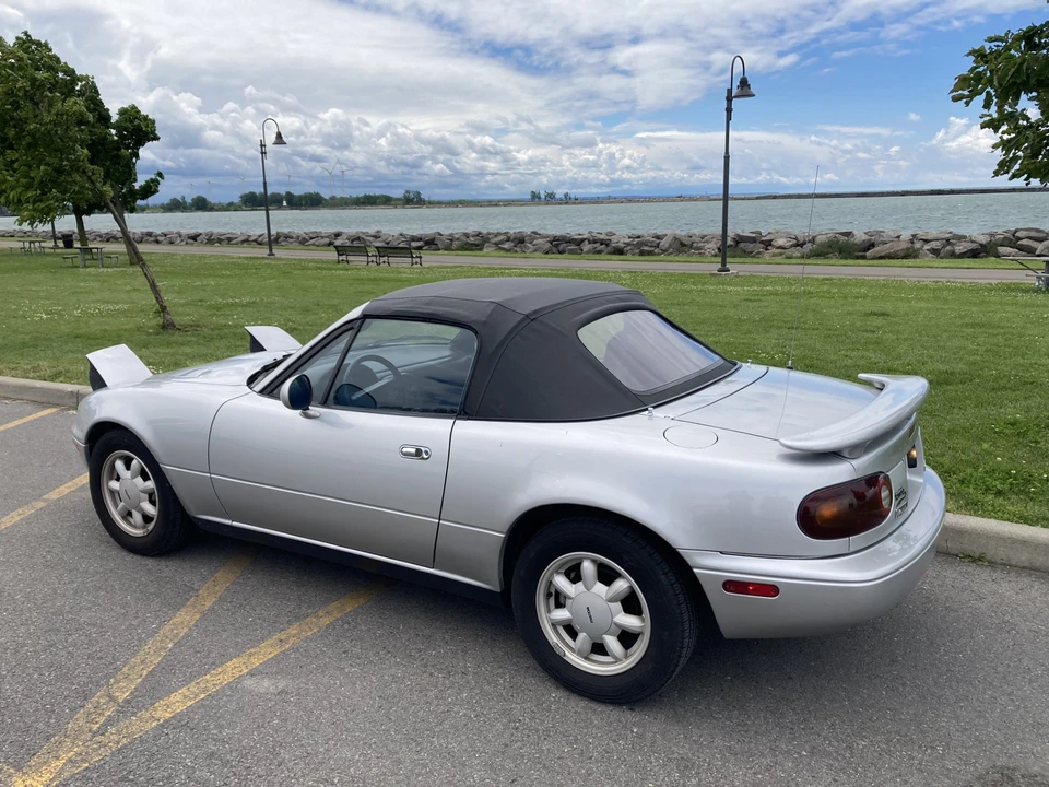 1990 Mazda NA MX-5 Miata - Image 21 of 31