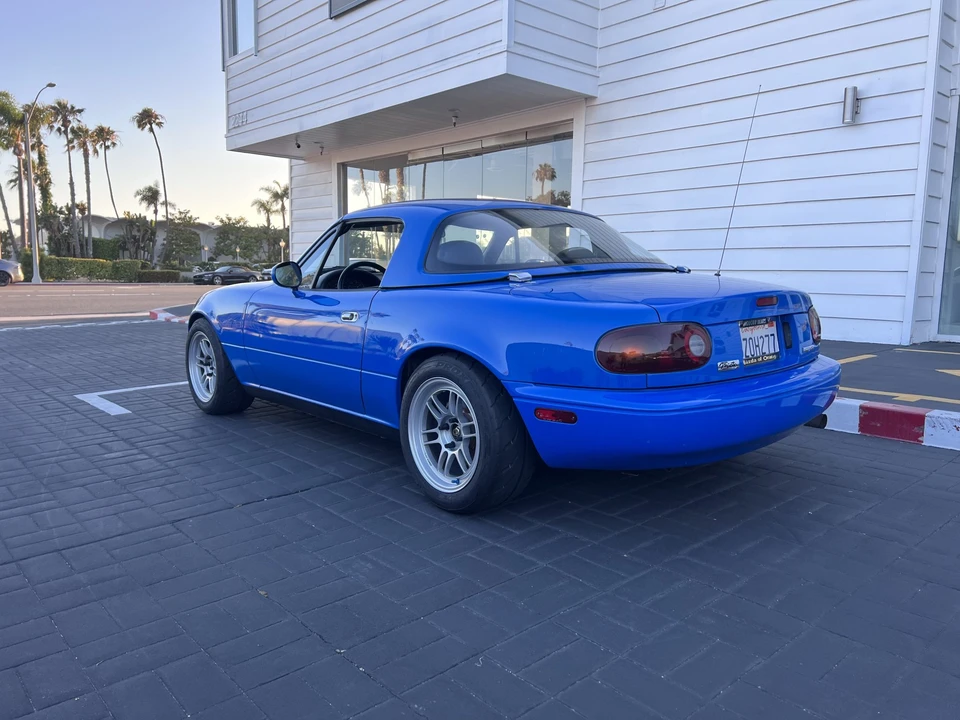 1990 Mazda NA MX-5 Miata - Image 6 of 31