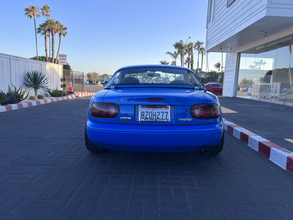 1990 Mazda NA MX-5 Miata - Image 8 of 31
