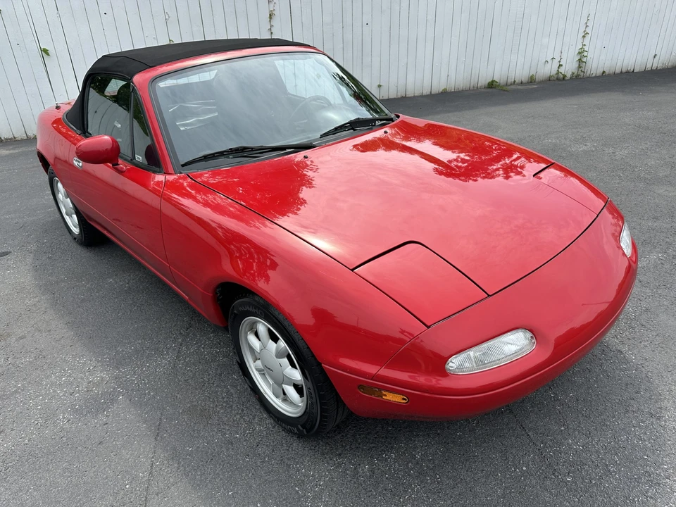 1990 Mazda NA MX-5 Miata - Image 29 of 31