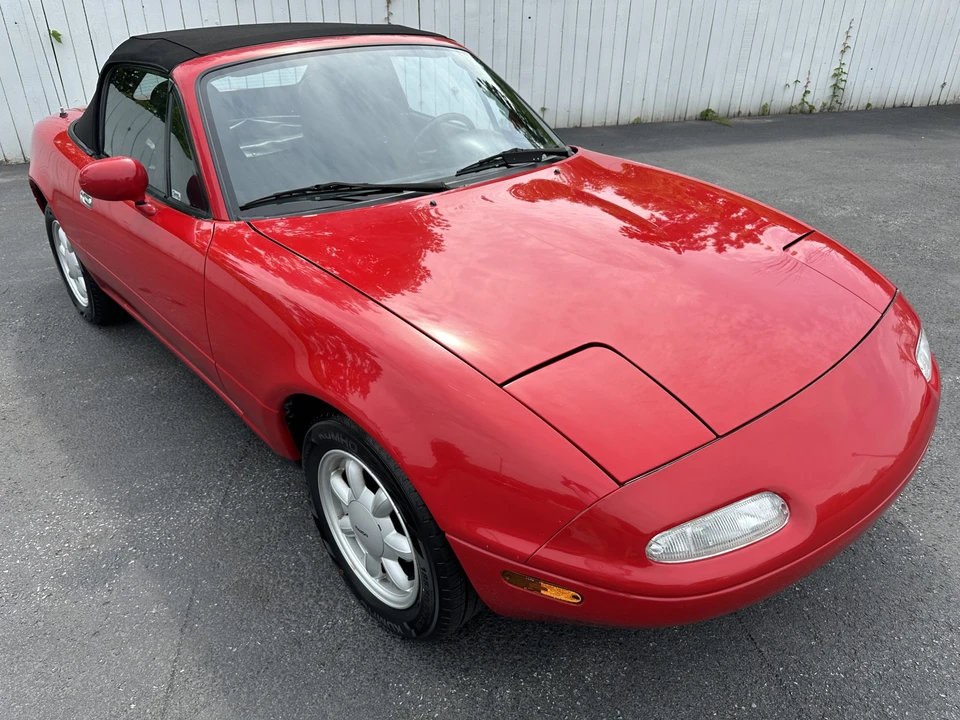 1990 Mazda NA MX-5 Miata - Image 30 of 31