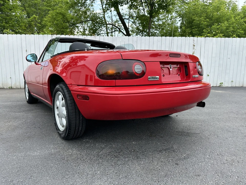 1990 Mazda NA MX-5 Miata - Image 16 of 31