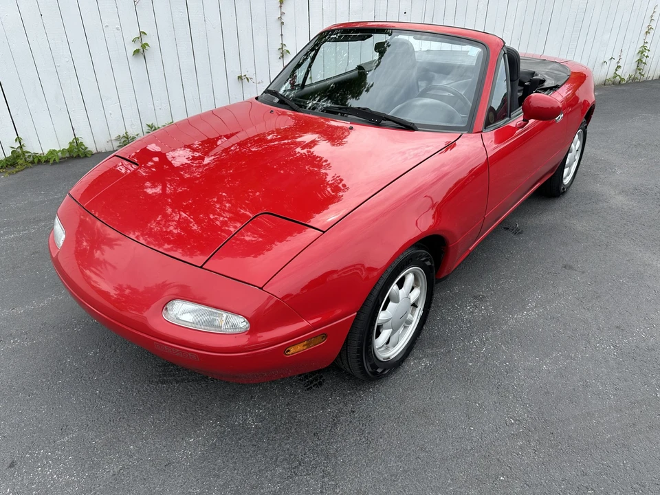 1990 Mazda NA MX-5 Miata - Image 10 of 31