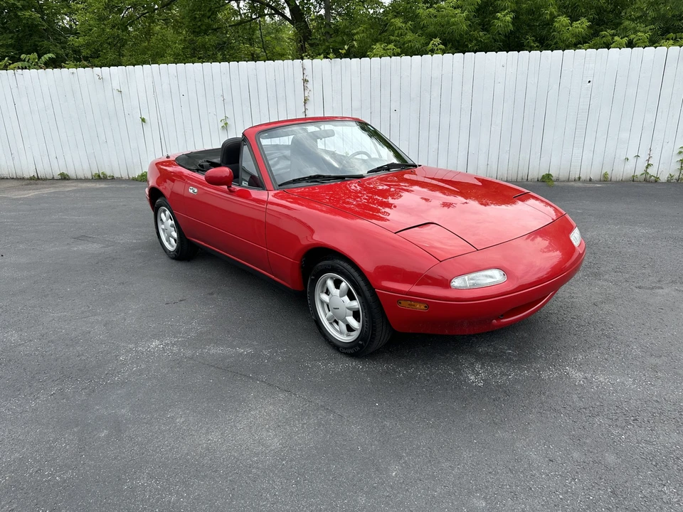 1990 Mazda NA MX-5 Miata - Image 3 of 31
