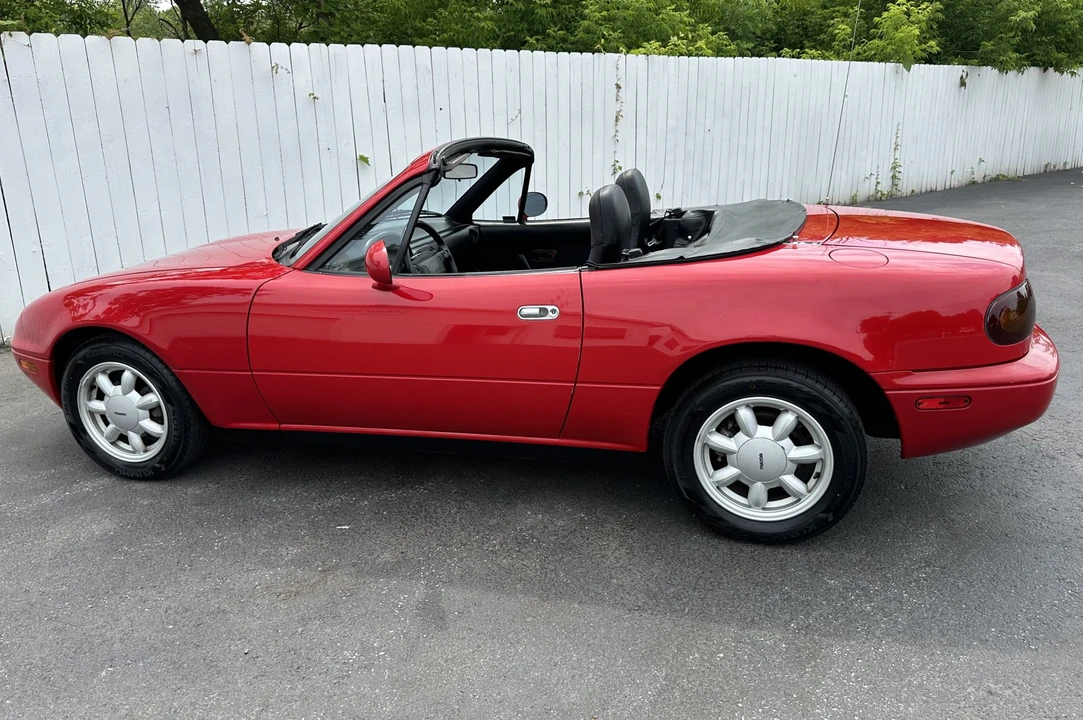 1990 Mazda NA MX-5 Miata - Image 15 of 31