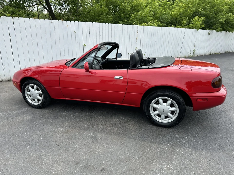 1990 Mazda NA MX-5 Miata - Image 14 of 31