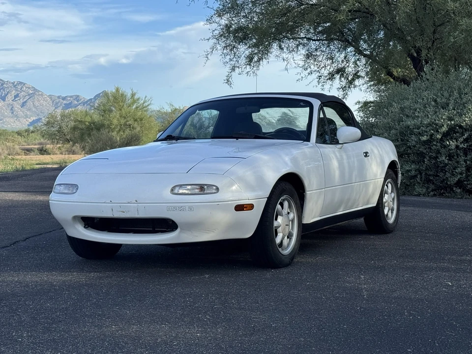 1990 Mazda NA MX-5 Miata - Image 4 of 31