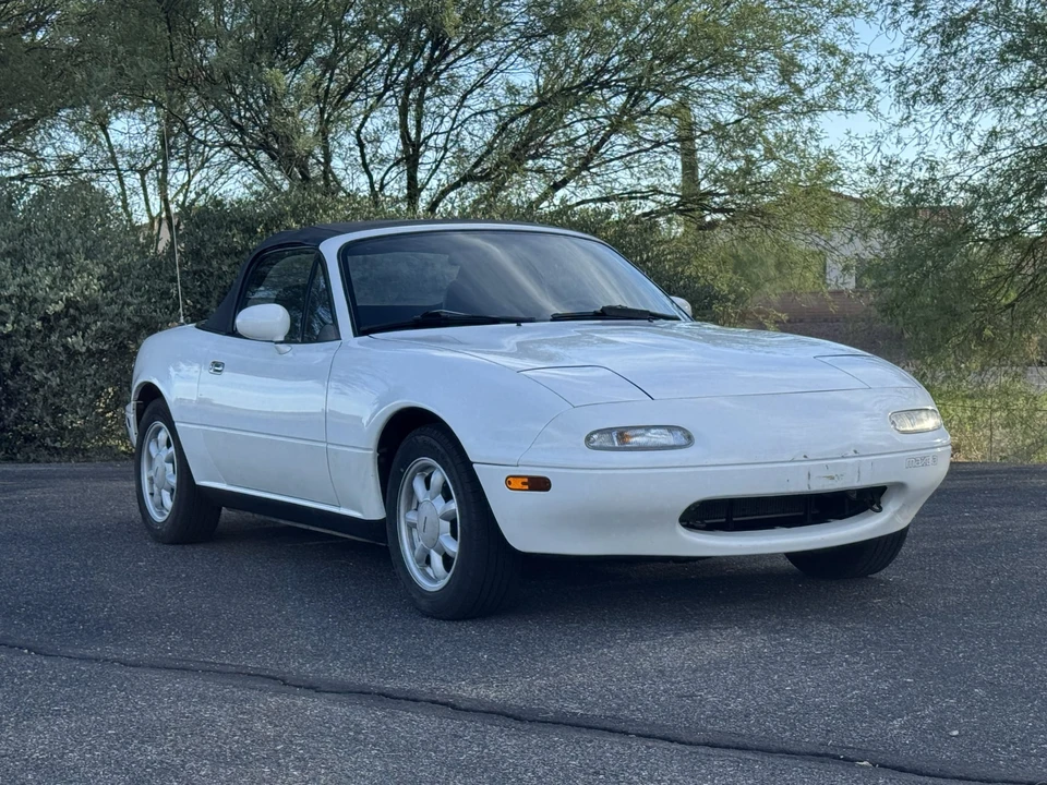 1990 Mazda NA MX-5 Miata - Image 15 of 31