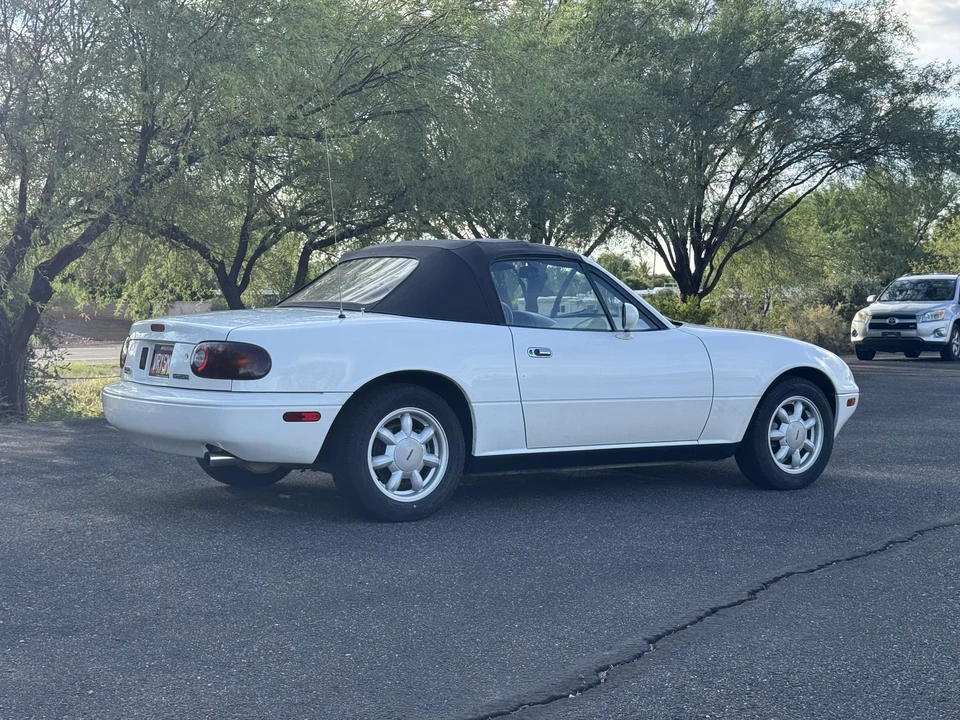 1990 Mazda NA MX-5 Miata - Image 12 of 31