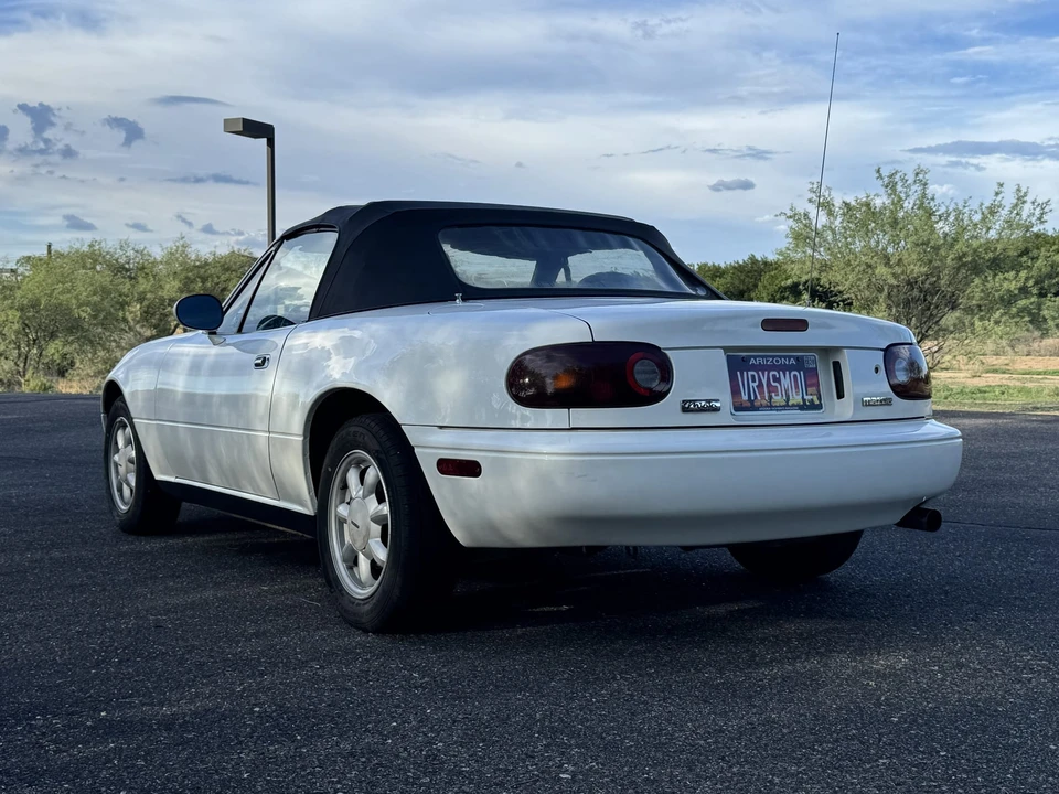 1990 Mazda NA MX-5 Miata - Image 9 of 31