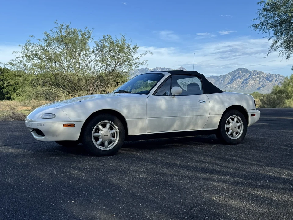 1990 Mazda NA MX-5 Miata - Image 6 of 31