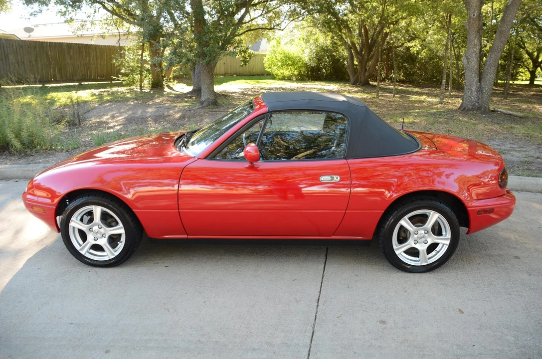 1990 Mazda NA MX-5 Miata - Image 3 of 31