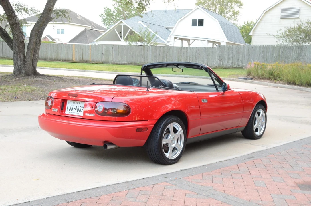 1990 Mazda NA MX-5 Miata - Image 13 of 31