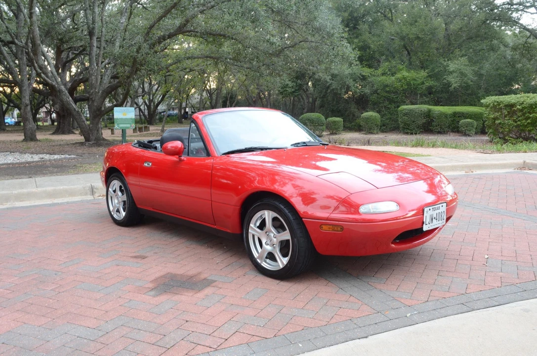 1990 Mazda NA MX-5 Miata - Image 15 of 31