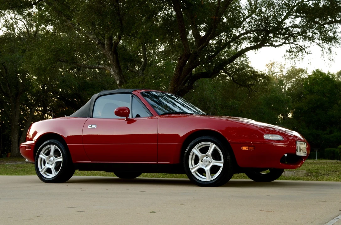 1990 Mazda NA MX-5 Miata - Image 22 of 31