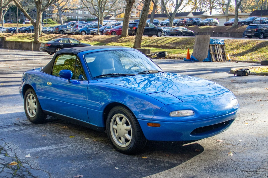 1990 Mazda NA MX-5 Miata - Image 15 of 31