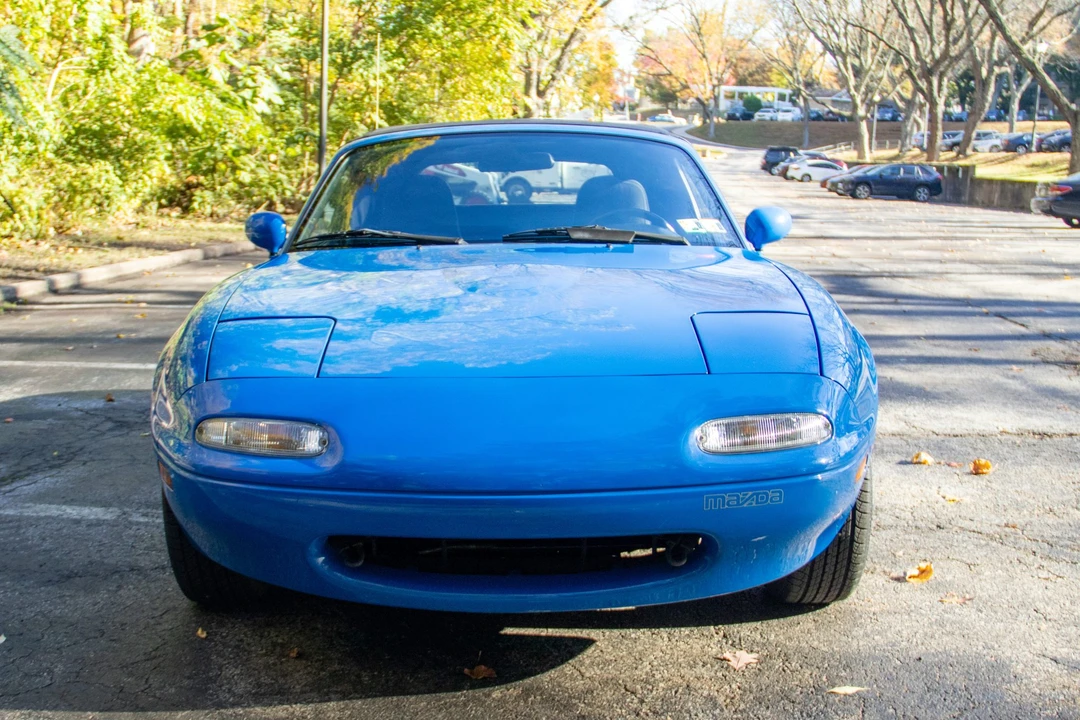 1990 Mazda NA MX-5 Miata - Image 9 of 31