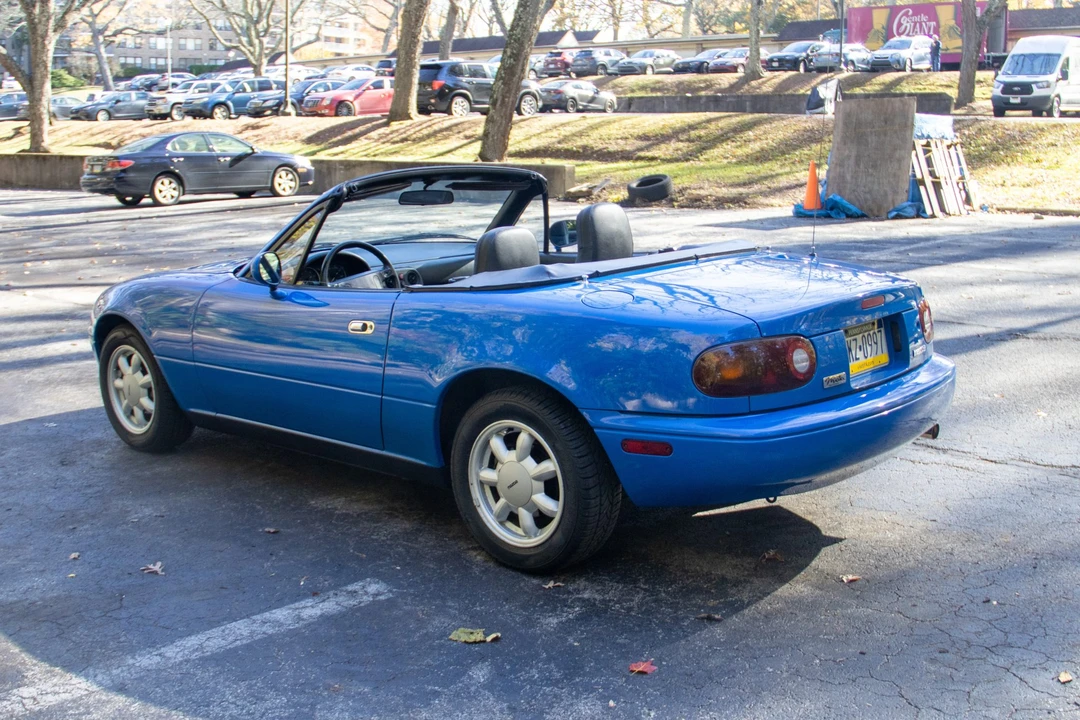1990 Mazda NA MX-5 Miata - Image 6 of 31