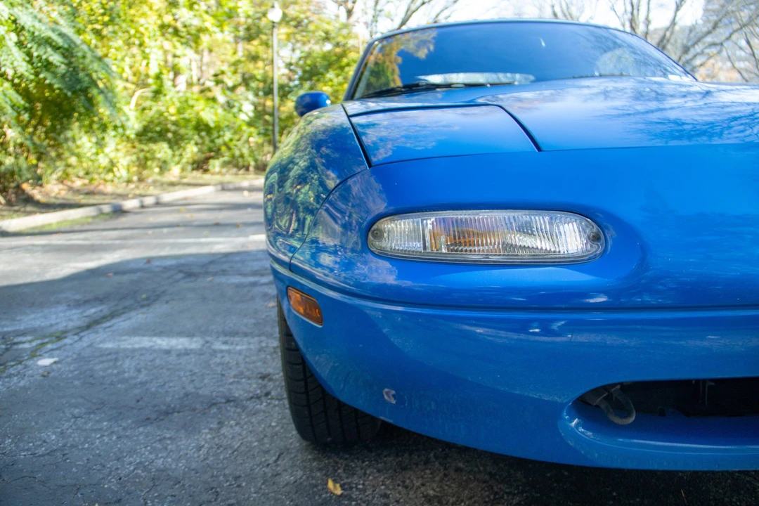 1990 Mazda NA MX-5 Miata - Image 19 of 31