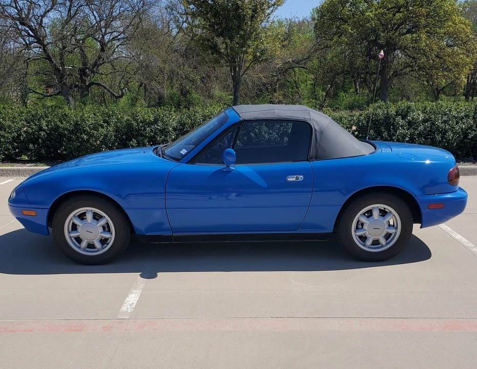 1990 Mazda NA MX-5 Miata - Image 9 of 31