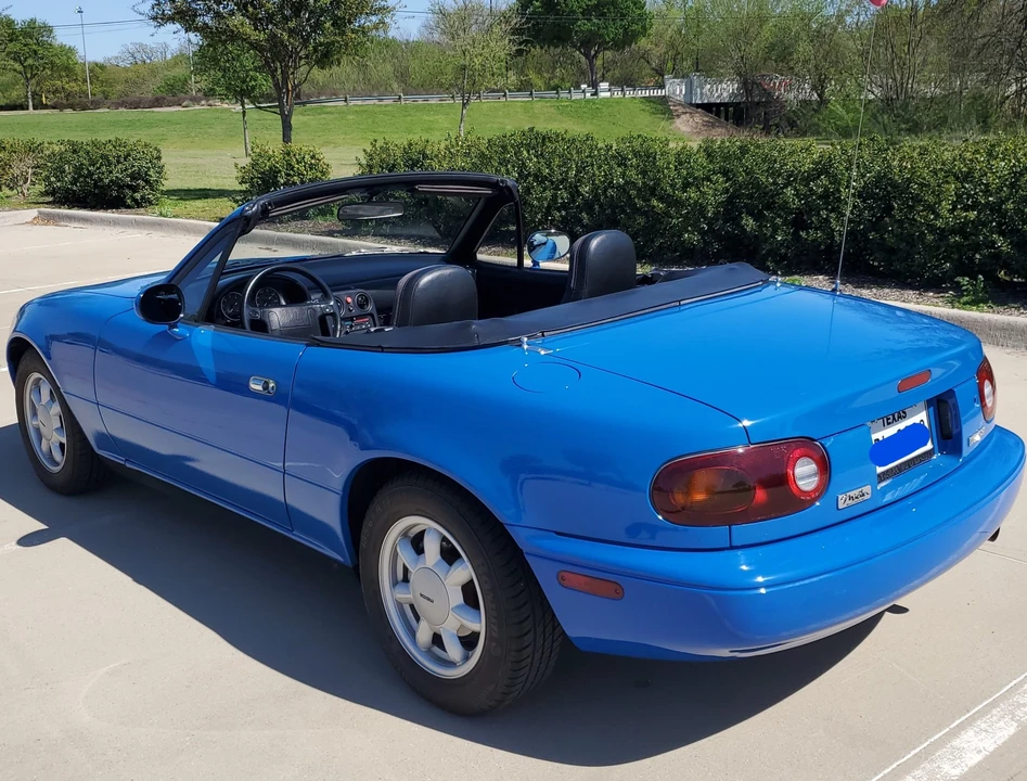1990 Mazda NA MX-5 Miata - Image 5 of 31