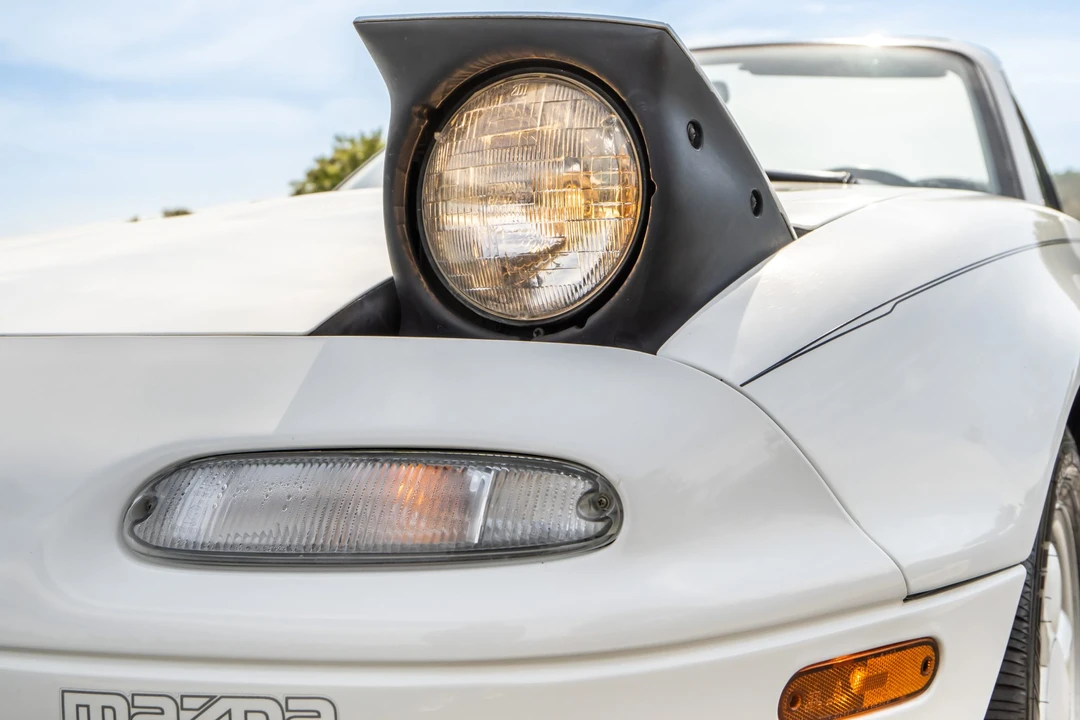 1990 Mazda NA MX-5 Miata - Image 21 of 31