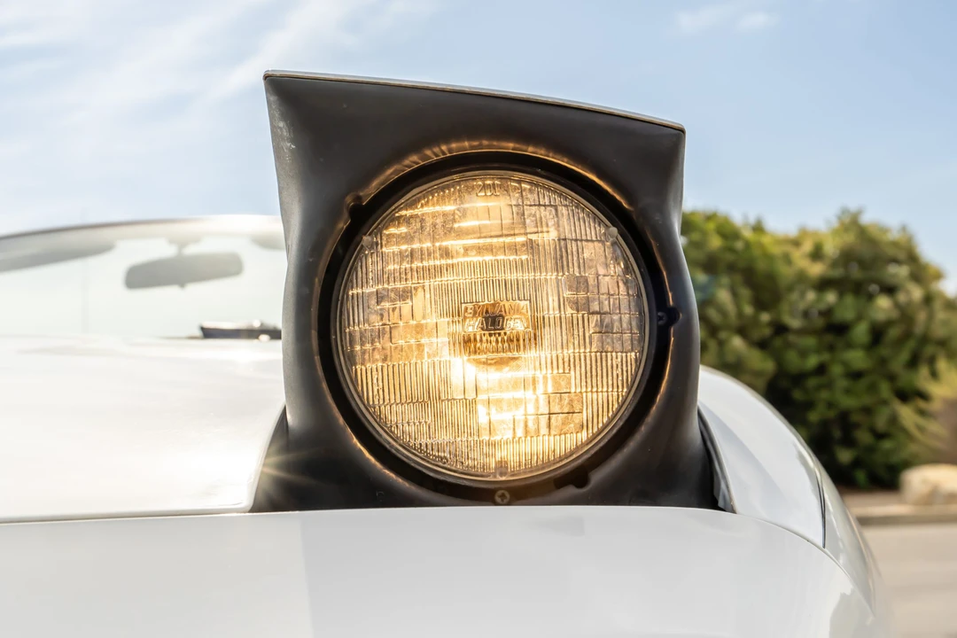 1990 Mazda NA MX-5 Miata - Image 23 of 31