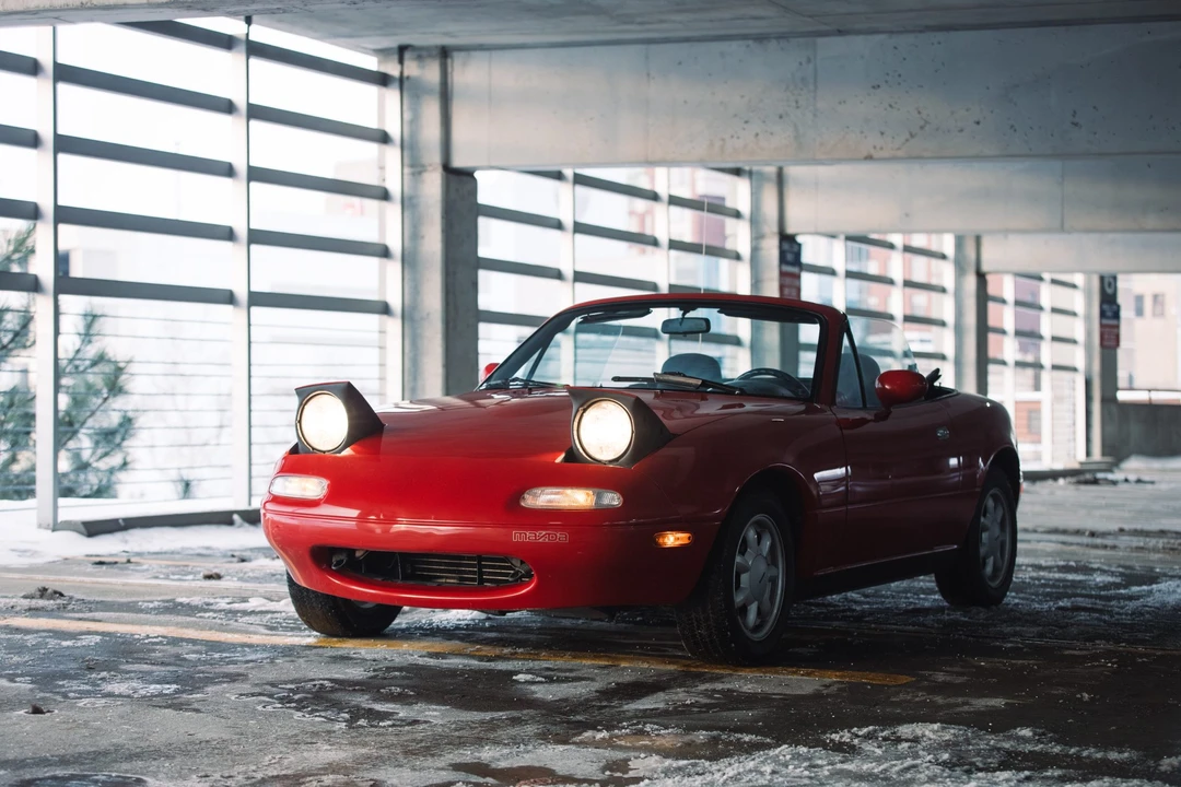 1990 Mazda NA MX-5 Miata - Image 2 of 31