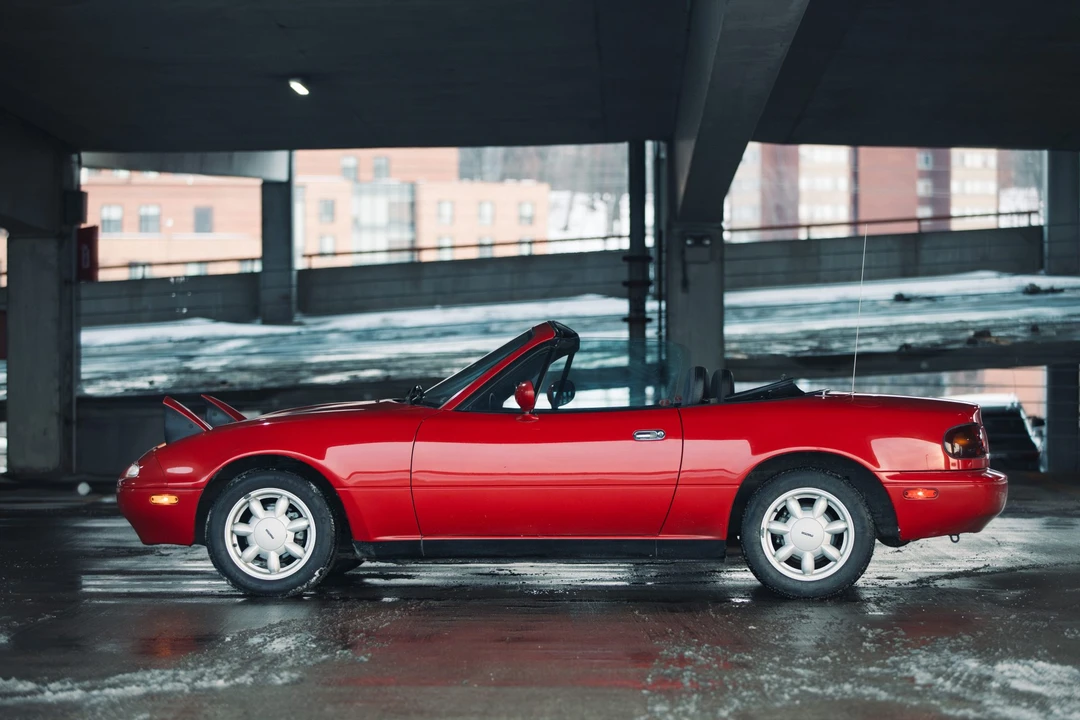 1990 Mazda NA MX-5 Miata - Image 13 of 31