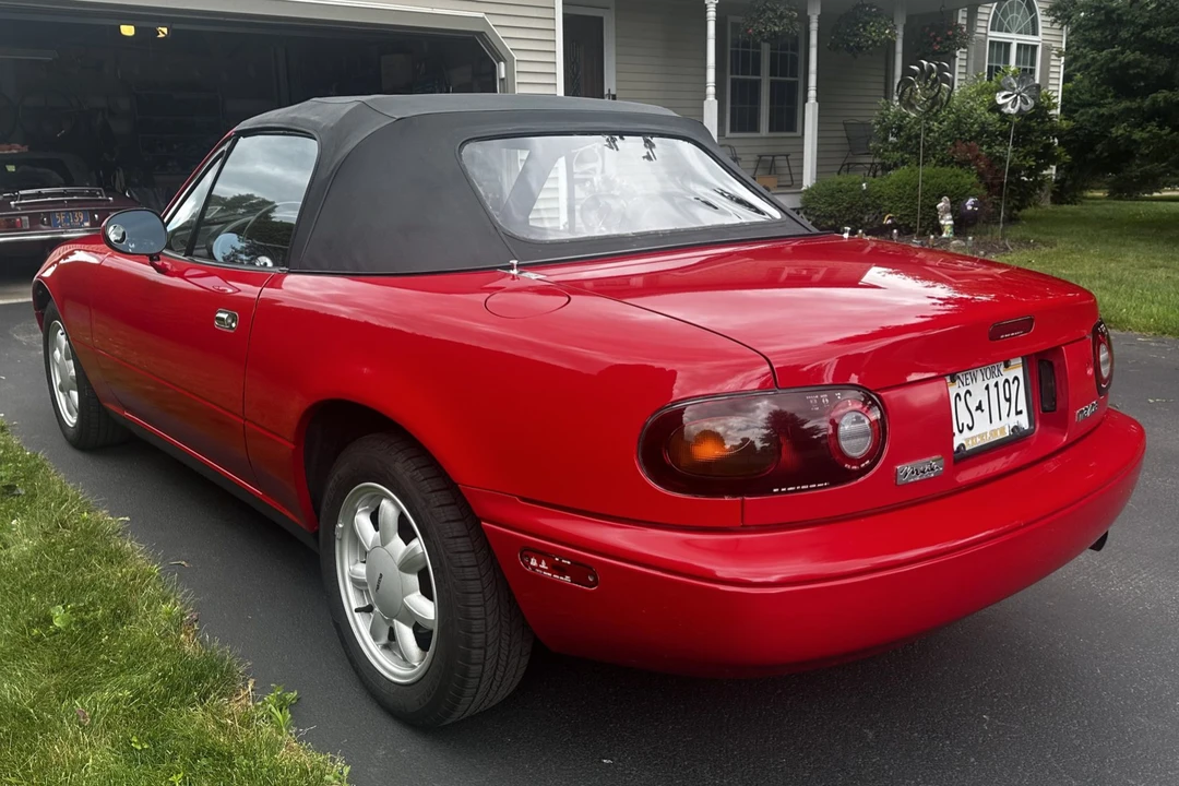 1990 Mazda NA MX-5 Miata - Image 6 of 31