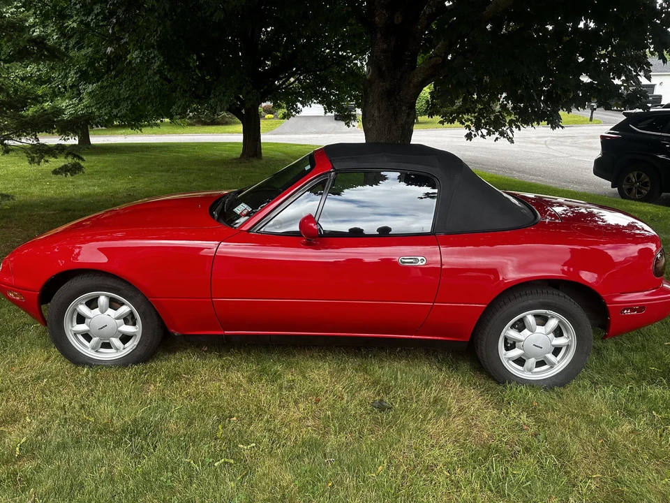 1990 Mazda NA MX-5 Miata - Image 4 of 31